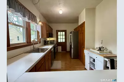 46 Windsor Street, Waterbury, CT 06708 - Photo 13