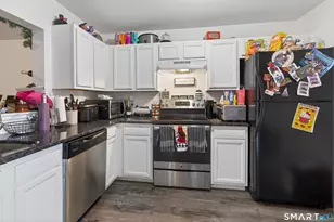 1425 Quinnipiac Ave, New Haven, CT 06513 - Photo 3