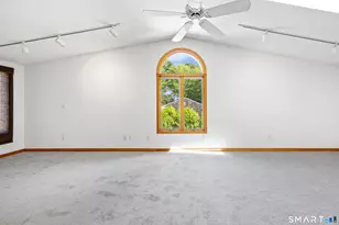 3 Hawley Dr, Ansonia, CT 06401 - Photo 11