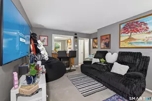 95 Oak Ridge Dr, New Haven, CT 06513 - Photo 3