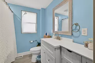 28 Moss St, Stonington, CT 06379 - Photo 17