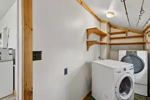 28 Moss St, Stonington, CT 06379 - Photo 27