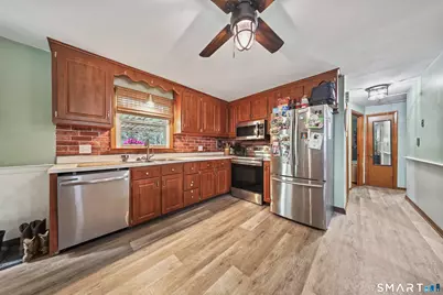 21 Holt Street, Plymouth, CT 06786 - Photo 3