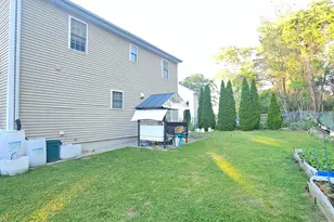54 Alice St, Norwich, CT 06360 - Photo 31