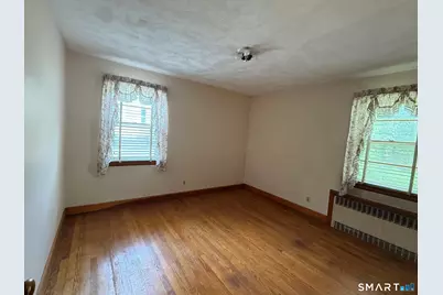 12 Swan Avenue, Wallingford, CT 06492 - Photo 15
