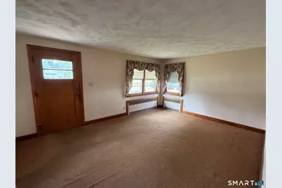 12 Swan Avenue, Wallingford, CT 06492 - Photo 3