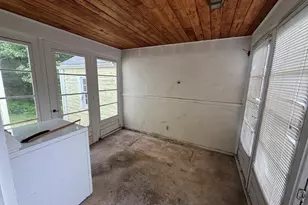 12 Swan Ave, Wallingford, CT 06492 - Photo 17