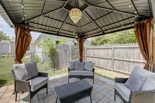 63 Darien Dr, Windsor Locks, CT 06096 - Photo 31