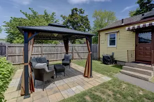 63 Darien Dr, Windsor Locks, CT 06096 - Photo 33