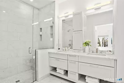 304 Gramercy Park, New Canaan, CT 06840 - Photo 11