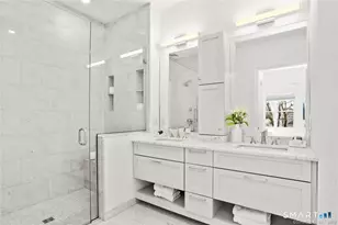 304 Gramercy Park, New Canaan, CT 06840 - Photo 11