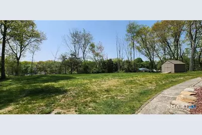7 Sunnieside Court, Waterford, CT 06385 - Photo 5
