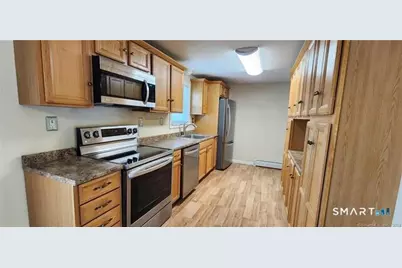 7 Sunnieside Court, Waterford, CT 06385 - Photo 13
