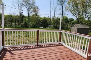 7 Sunnieside Ct, Waterford, CT 06385 - Photo 31