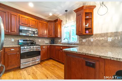 1004 Maple Street, Rocky Hill, CT 06067 - Photo 7