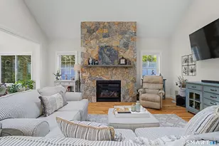 211 Meadow Brook Rd, Oxford, CT 06478 - Photo 5