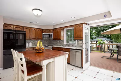 124 Pasadena Avenue, Stratford, CT 06614 - Photo 7