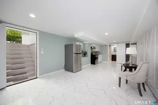 124 Pasadena Ave, Stratford, CT 06614 - Photo 25
