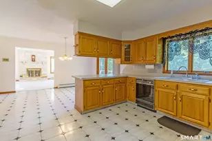76 Thimble Rock Rd, Middletown, CT 06457 - Photo 5