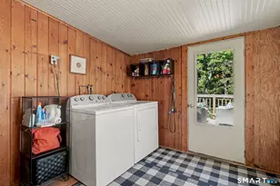 10 Koger Rd, Trumbull, CT 06611 - Photo 11