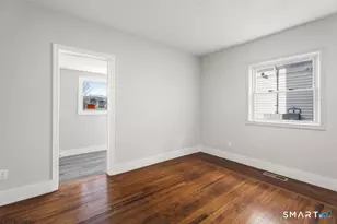 313 Washington Ave, West Haven, CT 06516 - Photo 11