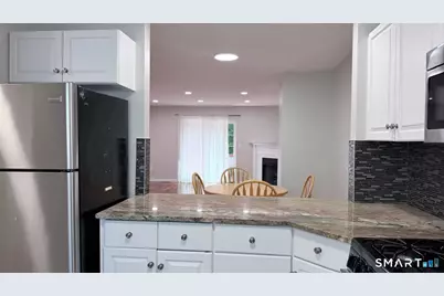 3409 Whitney Avenue #6, Hamden, CT 06518 - Photo 5