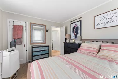 35 Woodstock Street, Hartford, CT 06112 - Photo 19