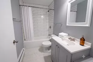 215 Foxwood Ln, Milford, CT 06461 - Photo 5