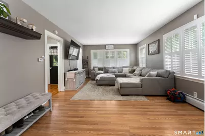 443 North Street, Windsor Locks, CT 06096 - Photo 9