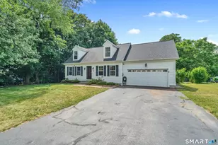 15 Shannon Ln, Groton, CT 06340 - Photo 3