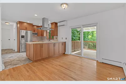 15 Shannon Lane, Groton, CT 06340 - Photo 9