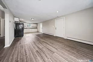 21 Hawkins St, Derby, CT 06418 - Photo 5