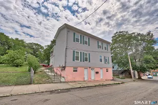 21 Hawkins St, Derby, CT 06418 - Photo 1