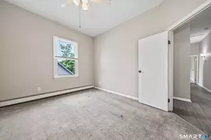 21 Hawkins St, Derby, CT 06418 - Photo 17