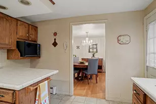 5 Leighton Ct, North Haven, CT 06473 - Photo 11