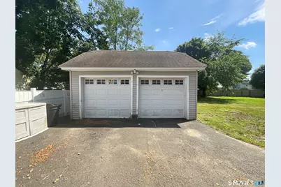 1127 West Broad Street, Stratford, CT 06615 - Photo 25