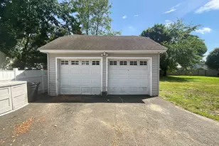 1127 W Broad St, Stratford, CT 06615 - Photo 25