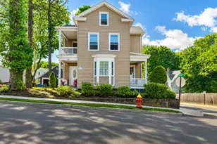 37 Elm St, Meriden, CT 06450 - Photo 1