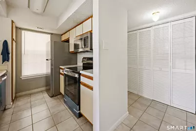 42 Carriage Crossing Lane #42, Middletown, CT 06457 - Photo 11