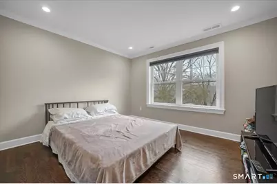 1049 Stillwater Road, Stamford, CT 06902 - Photo 19