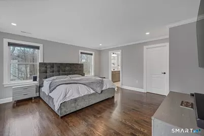 1049 Stillwater Road, Stamford, CT 06902 - Photo 11