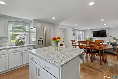 186 Cedar Street, Newington, CT 06111 - Photo 5