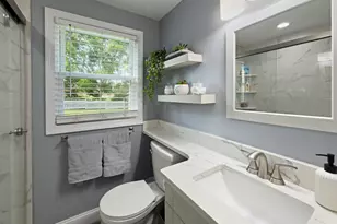 186 Cedar St, Newington, CT 06111 - Photo 11