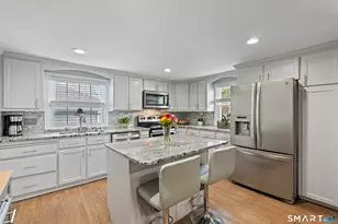 186 Cedar St, Newington, CT 06111 - Photo 3
