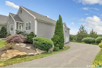 459 Fisher Court #459, Shelton, CT 06484 - Photo 3