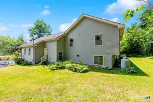 7 Pratt Ln, Wolcott, CT 06716 - Photo 21