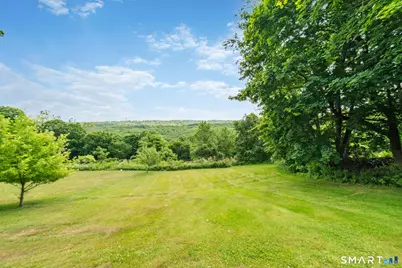 72 Calhoun Avenue, Trumbull, CT 06611 - Photo 9
