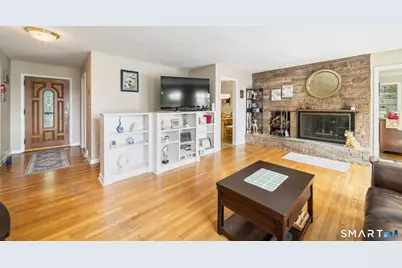 72 Calhoun Avenue, Trumbull, CT 06611 - Photo 17