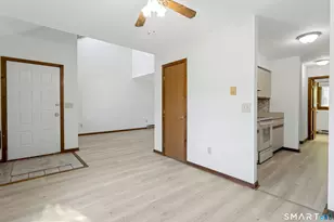 18 Twin Oaks, New Milford, CT 06776 - Photo 9