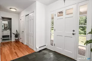 8 White Pine Dr, Brookfield, CT 06804 - Photo 5